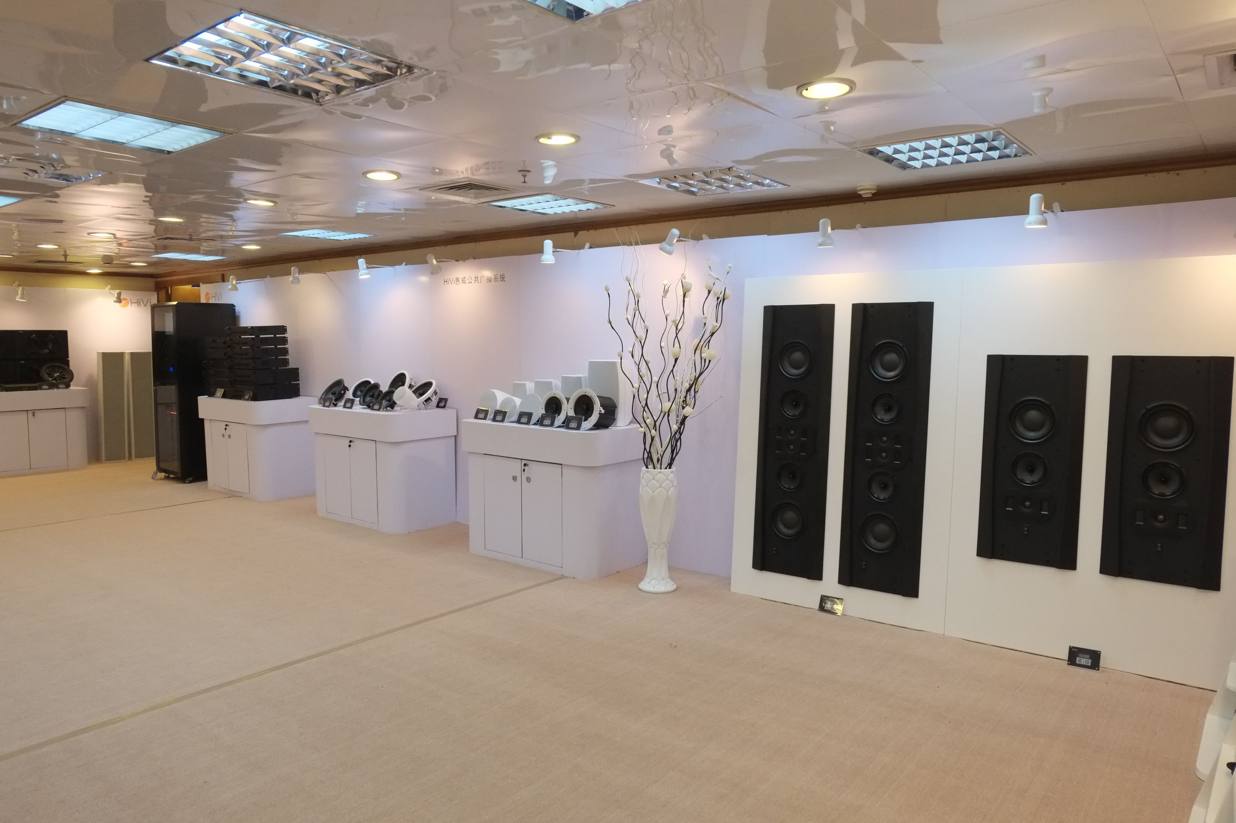 世界顶级音响博览会,世界顶级汽车音响展