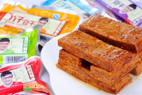 联想控股3亿大单砸下劲仔小鱼只投下一个“周黑鸭”