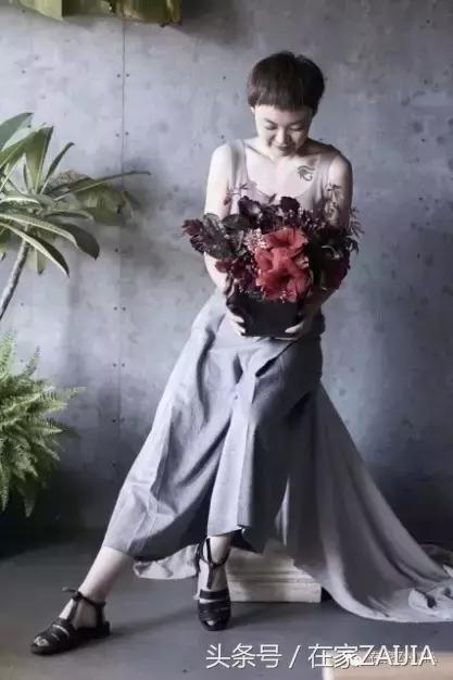 开家花店荒度余生赚得不多,开家花店度过余生