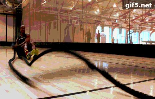 战斗绳训练方法,战斗绳减脂效果怎么样