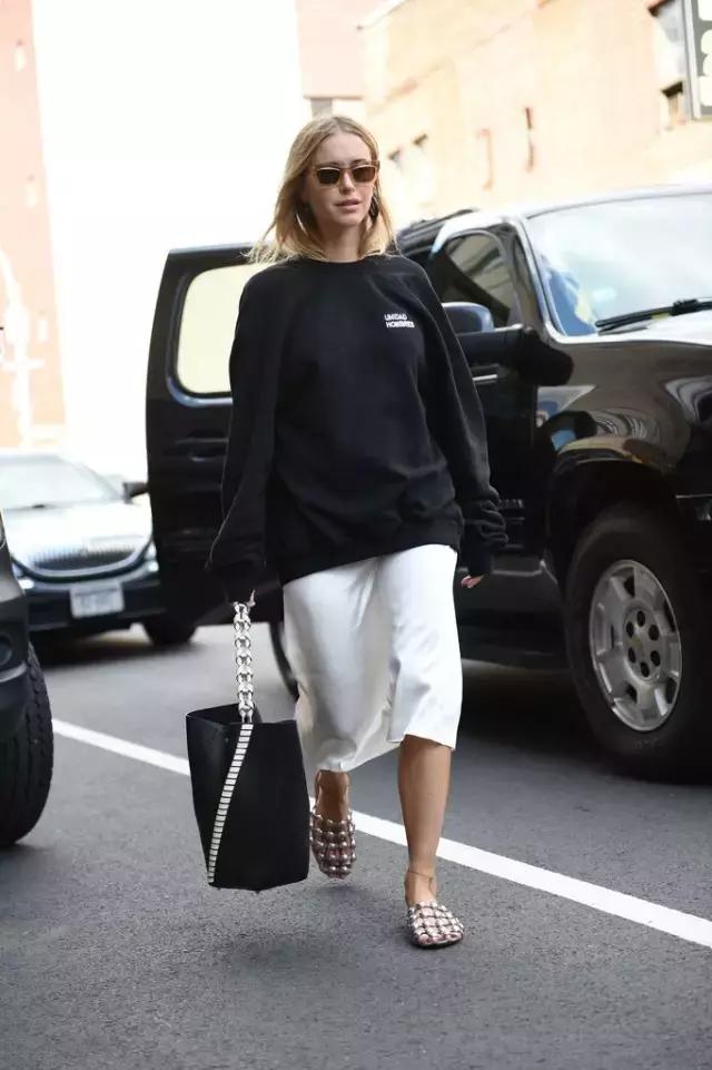 oversize的衣服怎么穿不显腿短,如何穿oversize穿出高级感