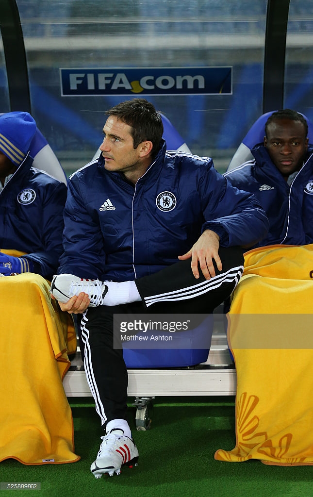 阿迪达斯足球球鞋测评,足球鞋选择nike还是阿迪达斯