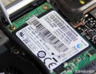 联想e40电池拆解视频,联想笔记本电池拆解方法