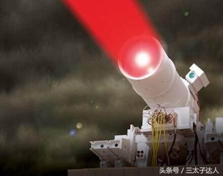 中国低调研发超级激光*器武**，数秒之内可摧毁敌机！