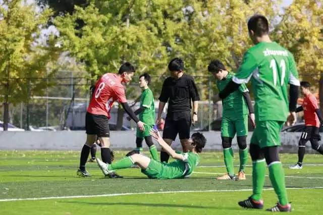 “我眼中的互联足球世界”二等奖作品展示