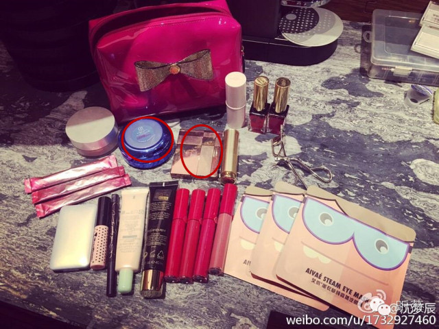 「倒包行动」快来跟橙妹围观女明星包包里的秘密~