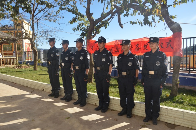 「平安二号·百日攻坚」装备发放促规范从优待警暖人心
