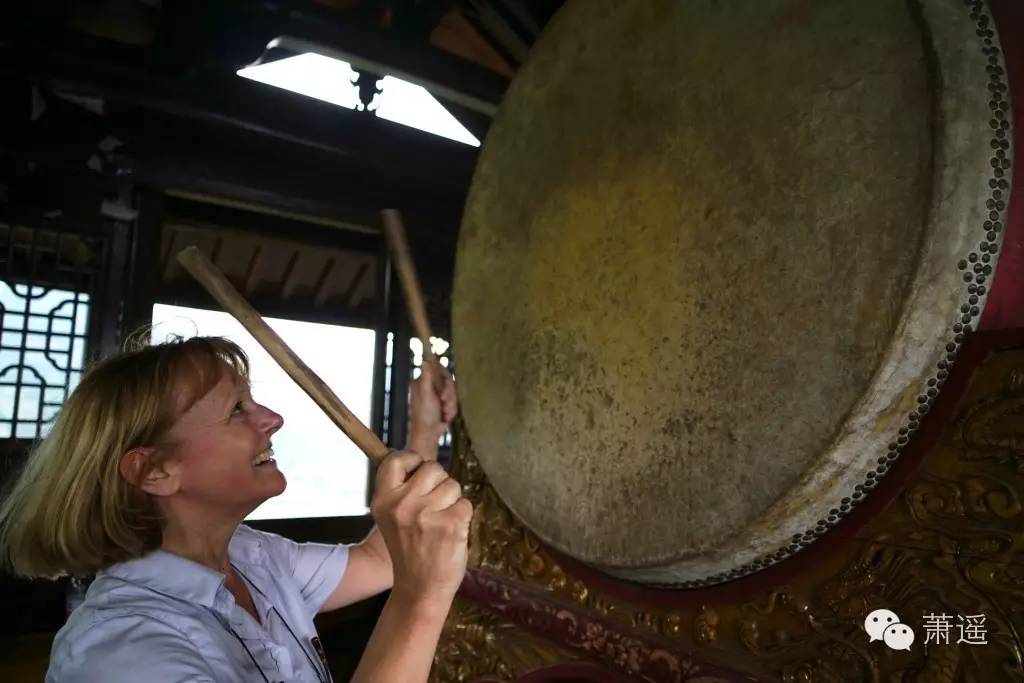 和国外人说话语言不通怎么办,与外国人无障碍交流方法