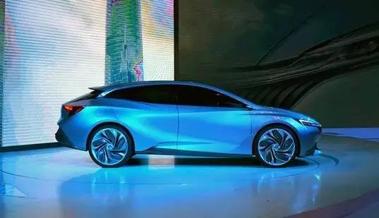 汽车圈丨谁说欧美车就是死磕机器？这不，别克就“下海”了