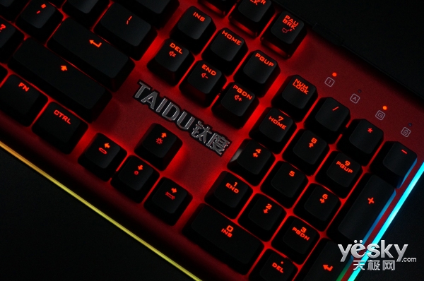 法拉利红色,k600机械键盘怎么样