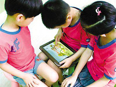 带你去旅游小孩,孩子带我去旅行