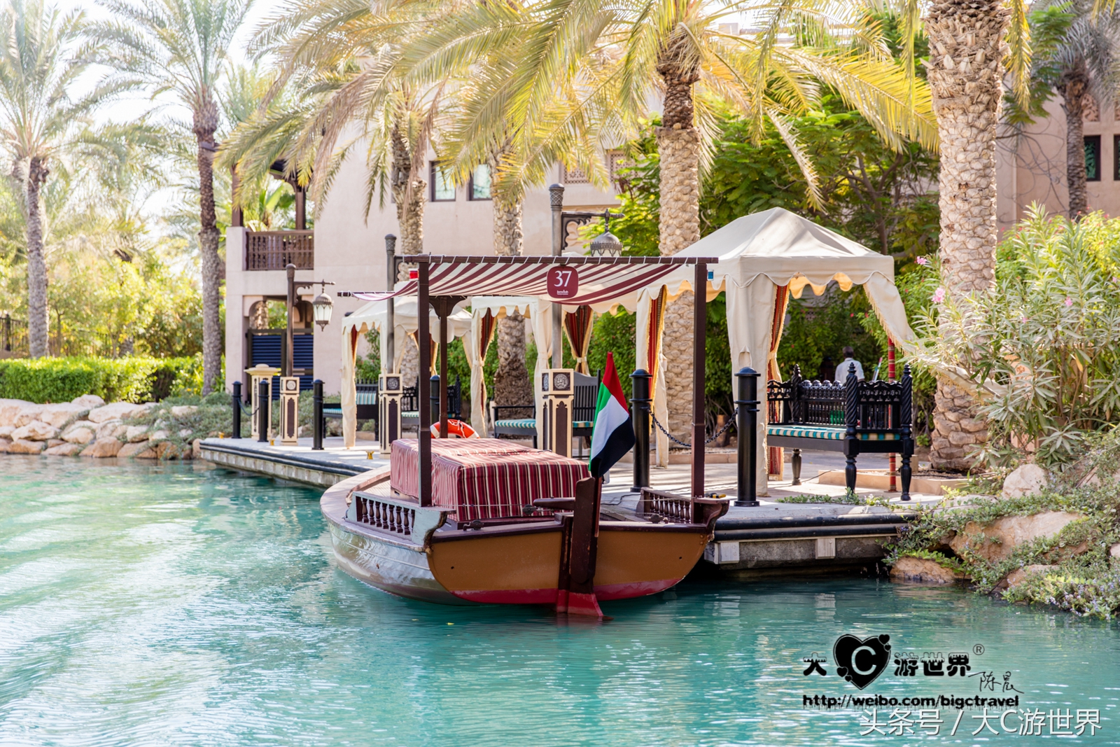 旅游的中国夫妻住迪拜帆船酒店,住迪拜帆船酒店攻略