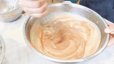 被千万少女围堵的竟不是杨洋，而是珠海这家蛋糕店！