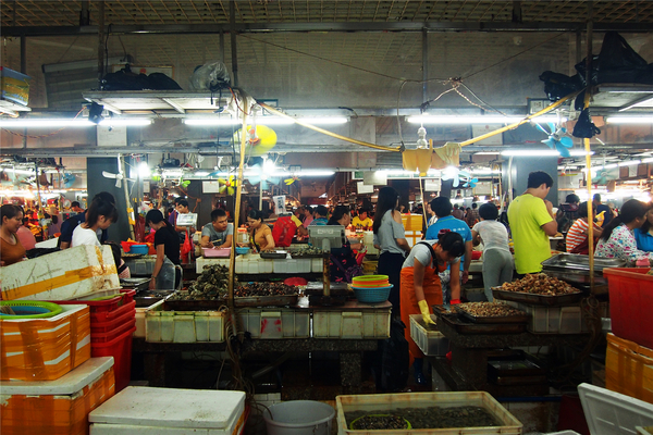 在第二个夏日赴一场海鲜的约会