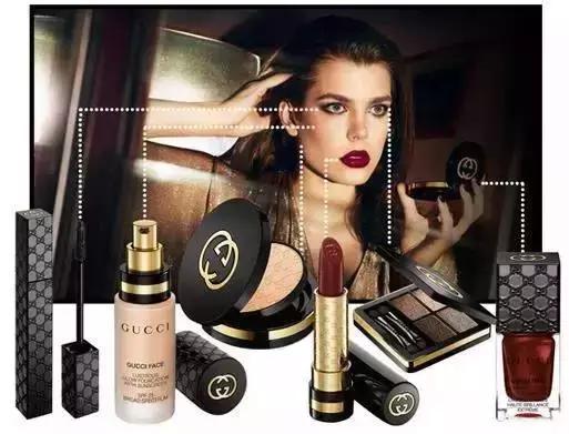 当奢侈品牌一个个进军彩妆界抢钱的主是越来越多了！