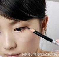 不会化妆的人如何学化淡妆,不会化妆的去专门学习化妆