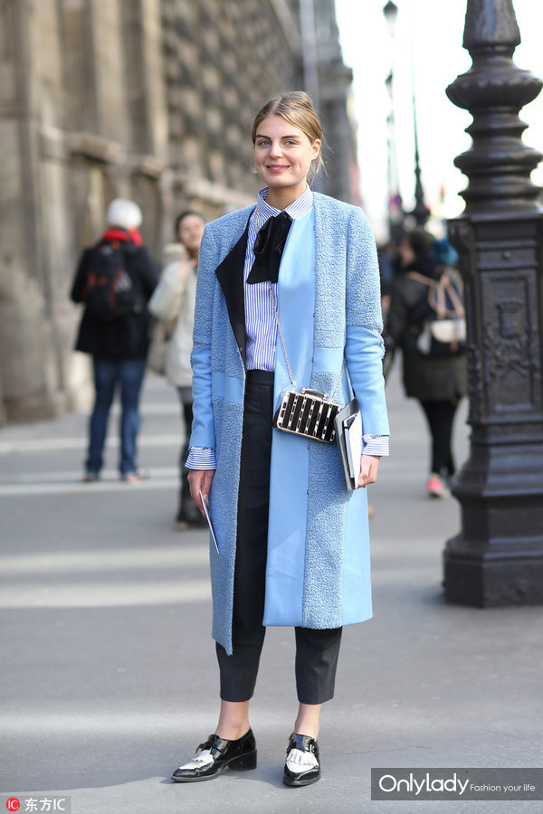 2020年流行色太蓝了附配色表,时尚配色什么颜色好看