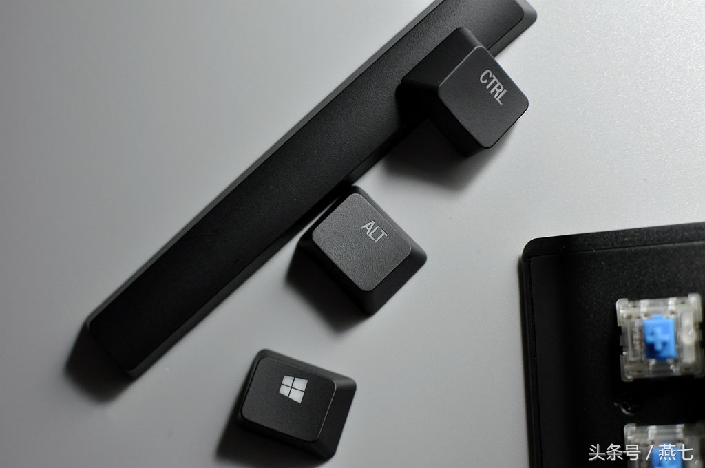 璧涚澘apexm600鐏厜璁剧疆,璧涚澘apexm600鑳屽厜