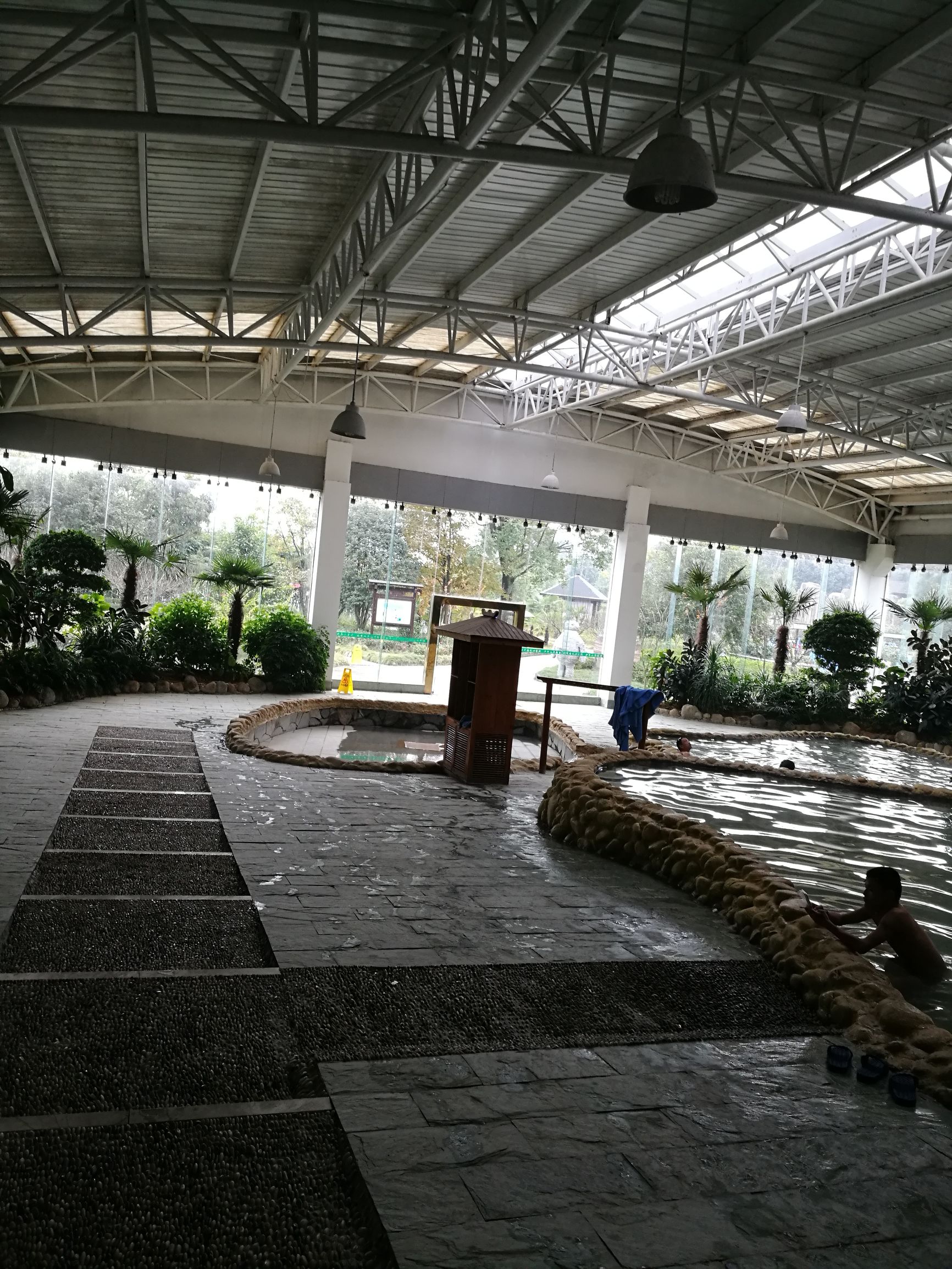 咸宁温泉旅游城,咸宁温泉免费吗