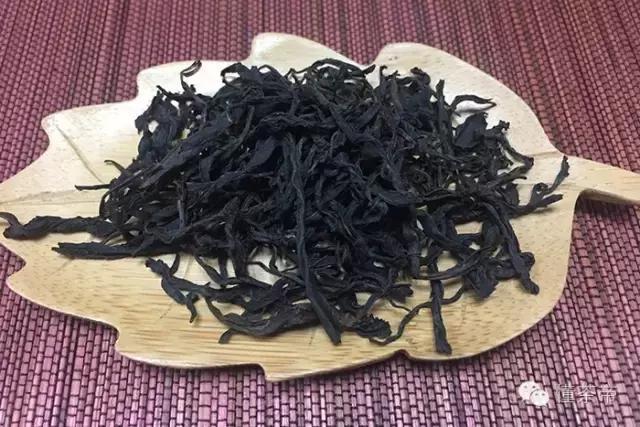 卷茶和条形茶的区别,茶的种类不同是因为品种不一样吗