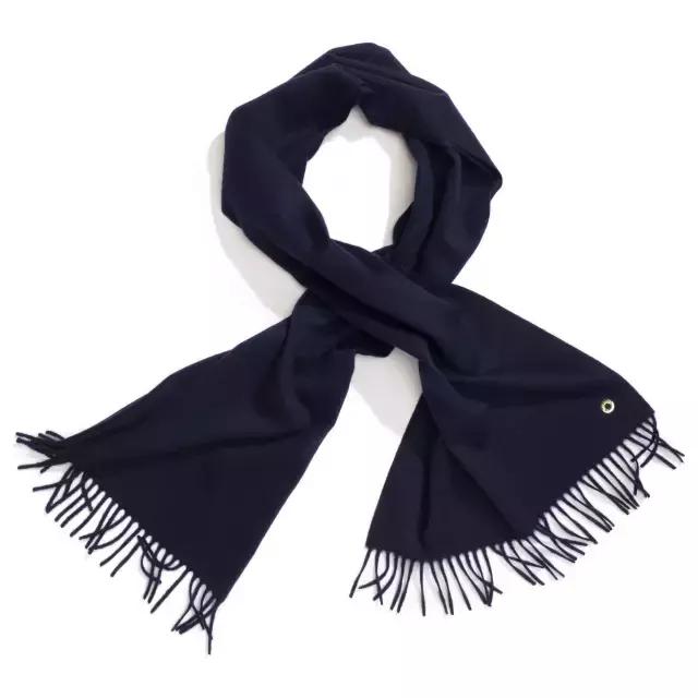 杨幂同款蓝色围巾,杨幂最新同款围巾