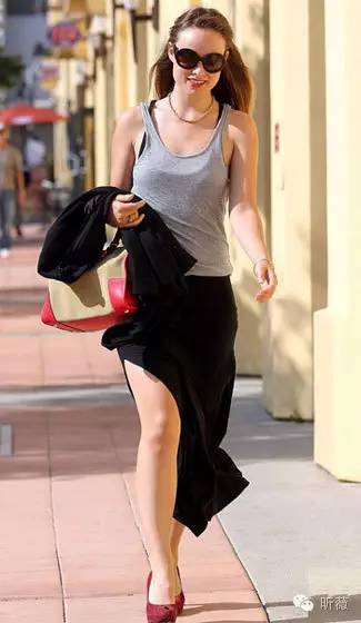 什么款式的太阳镜百搭好看又实用,十大必备女士太阳镜明星出门必备