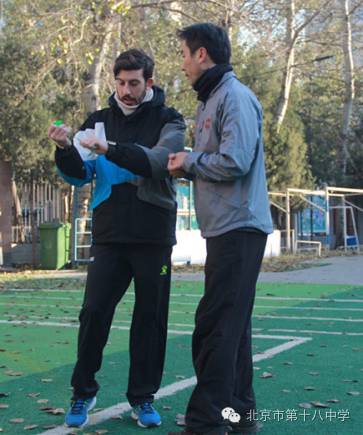 趣味课堂足球,足球趣味课堂小学