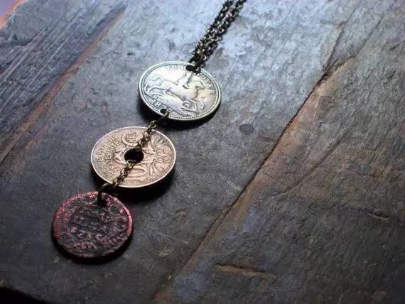 这些旅游纪念品，再心动也不要带回家！尤其是最后一个！