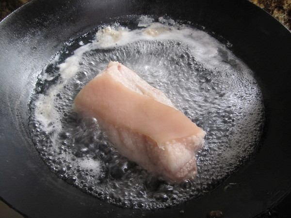 牛肉的家常做法,笋干烧肉的家常做法