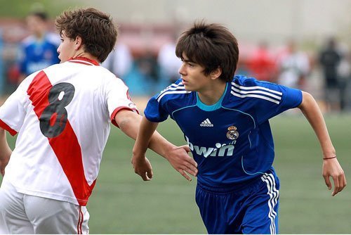 谁说星二代都是纨绔子弟?看齐达内家族四子如何占领皇马!