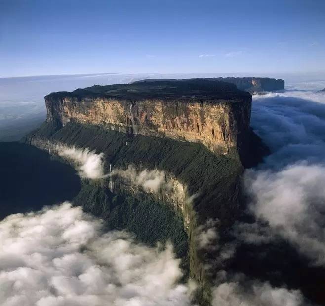 再不疯狂我们就老了下一句怎么说,完整版的再不疯狂就老了