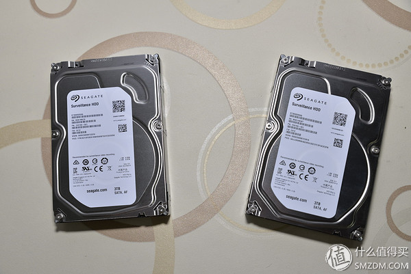 磁盘阵列硬盘盒拆解,阵列硬盘盒怎么安装