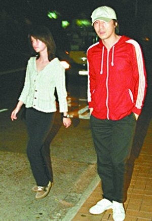 周星驰爱了多年的人是谁,谁才是周星驰的意难平