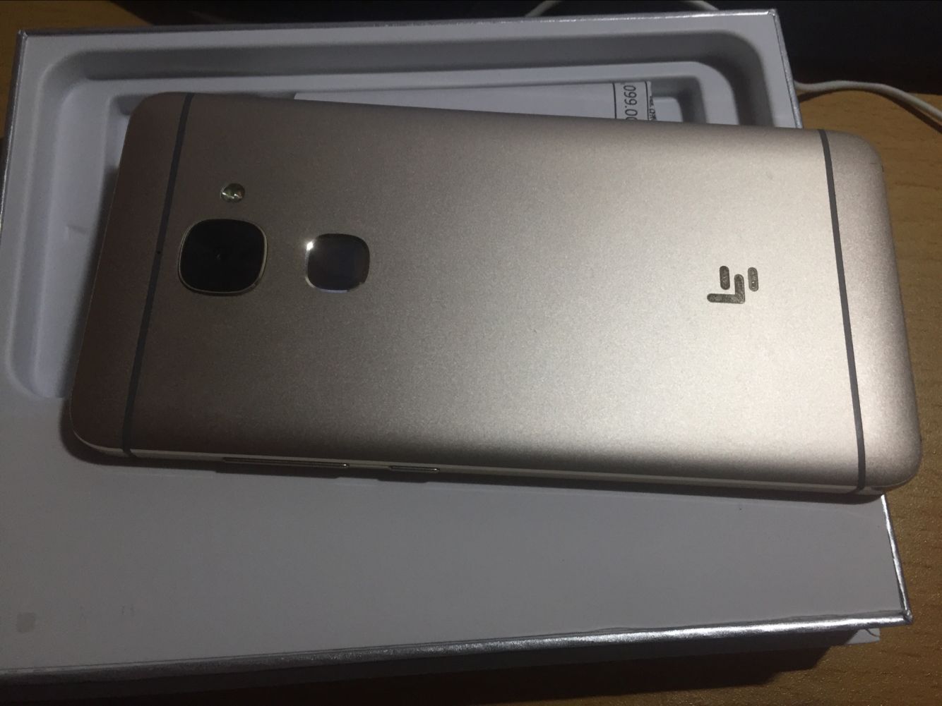 乐视2刚出的时候,乐视2还能用吗