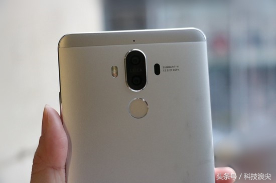 外媒测评华为mate40rs保时捷版,外媒评价华为mate40