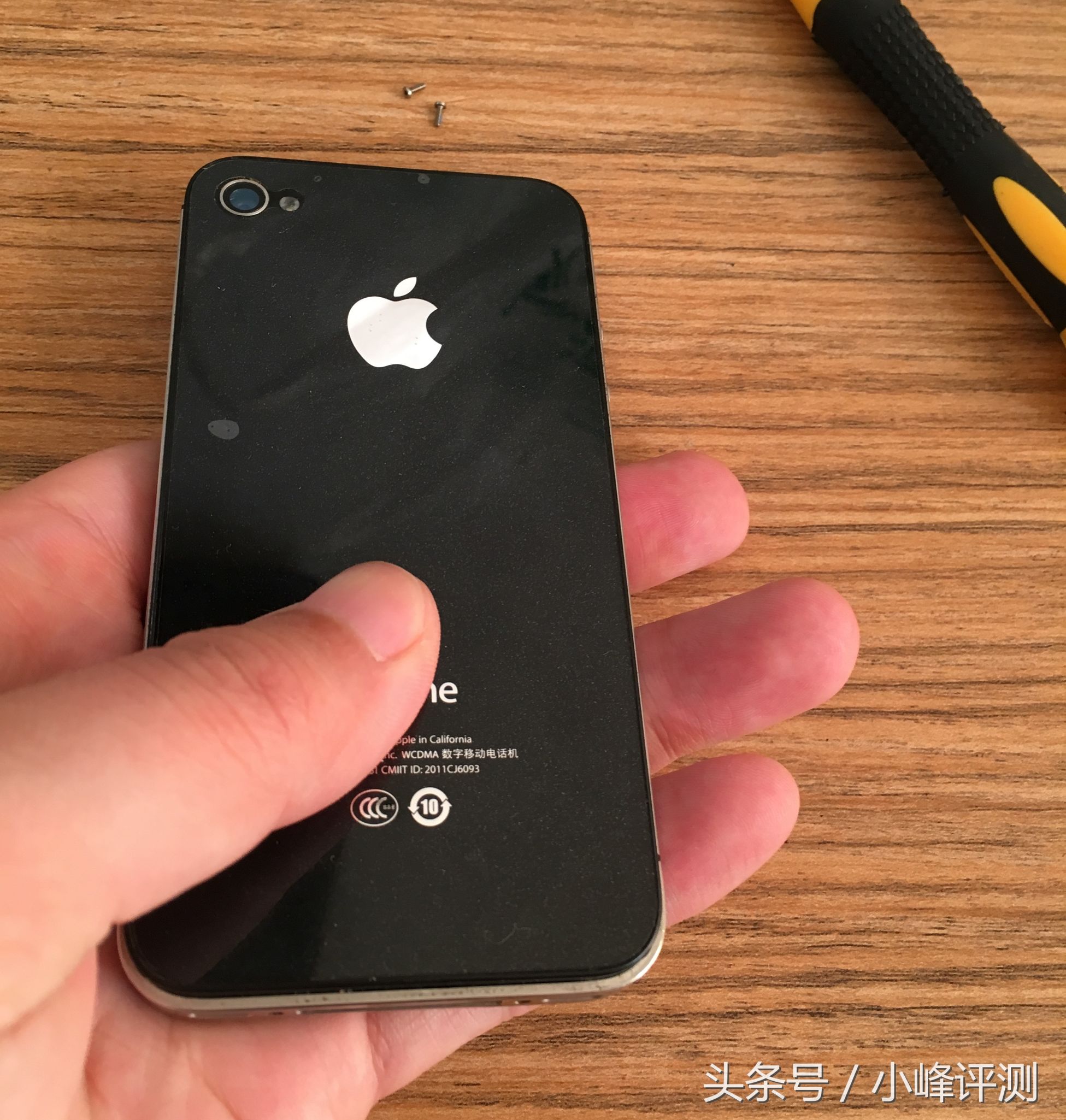 自己动手更换电池后又满血复活,iphone4s自己换电池