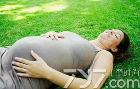 孕期腹胀怎么解决,孕期腹胀会有哪些原因