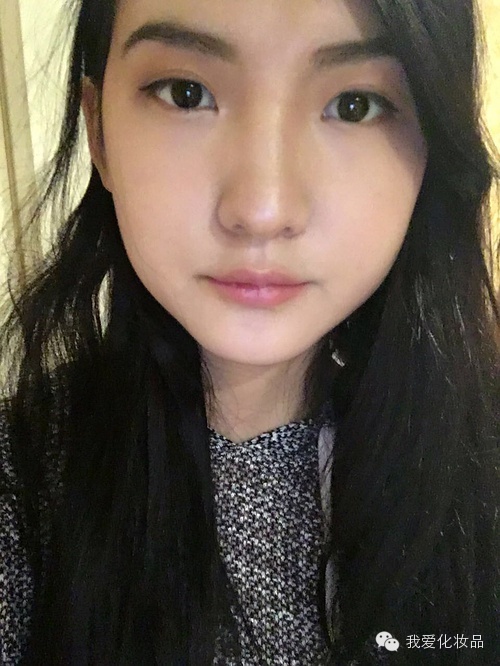 教你画最简单的妆,教大家画一枚超自然的烟熏妆