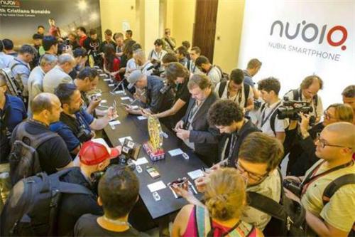 c罗荣膺金球奖演讲视频,c罗获得金球奖葡萄牙国内反应