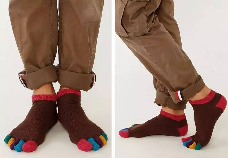 和喜欢的女生穿一样的衣服,和喜欢的女生穿同样的衣服