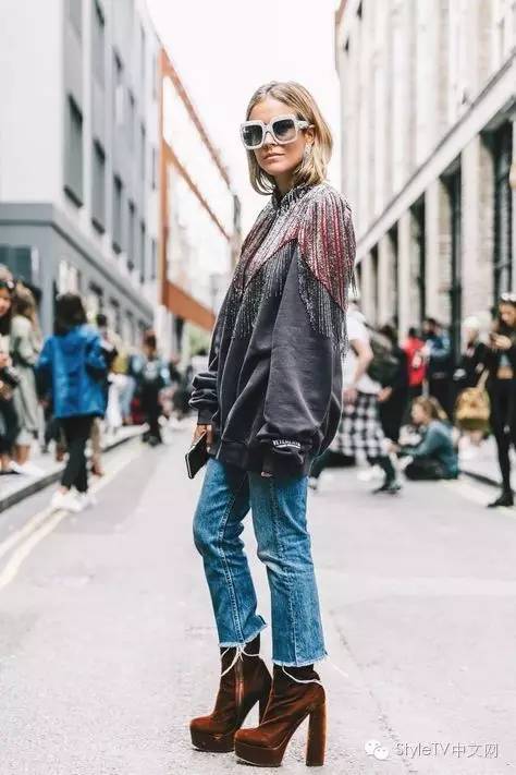 百搭卫衣穿出彩，一点都不难！