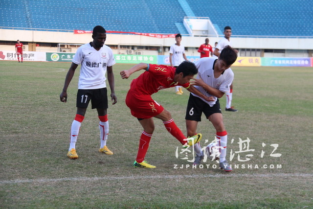 广东省雷州狂狼足球,雷州狂浪