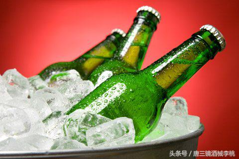 国外精酿啤酒制作全过程,外国人啤酒制作