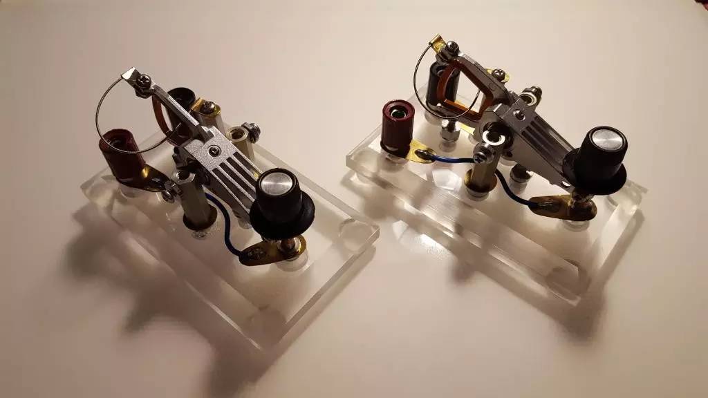 这款手键有着硬盘血统！