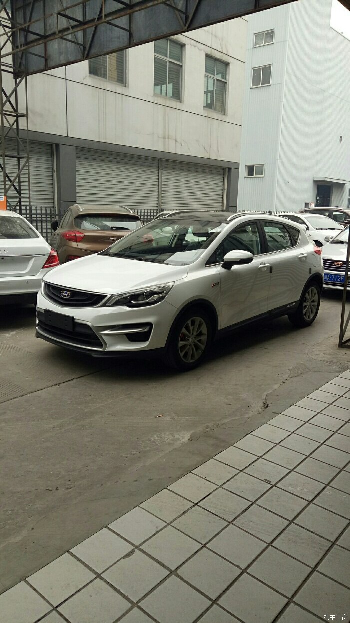 帝豪gs1.3自动领尚版图片,帝豪gs1.8和1.3t怎么选择