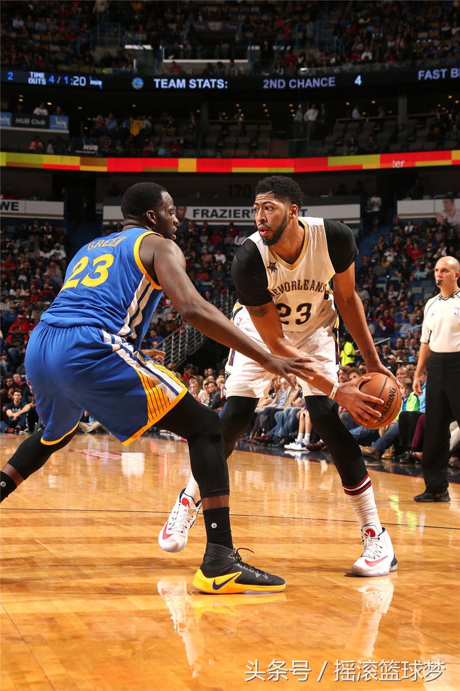 “踢蛋男”成勇士赢球风向标，他让“三巨头”黯然失色