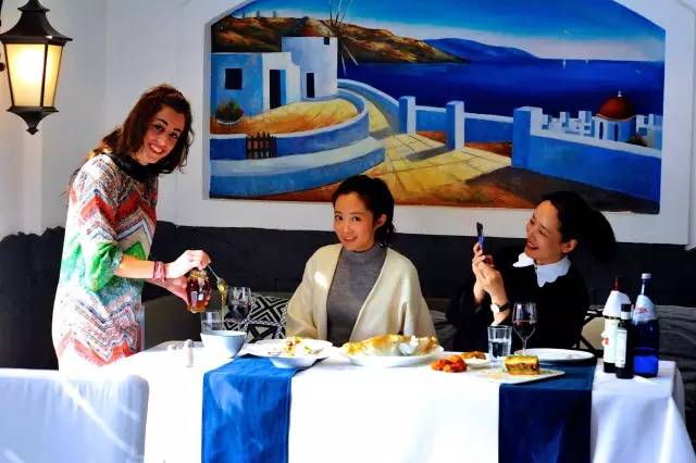 你恨谁就转给谁吧！到岳阳路看蒙古大叔，跟俞菱吃希腊大餐