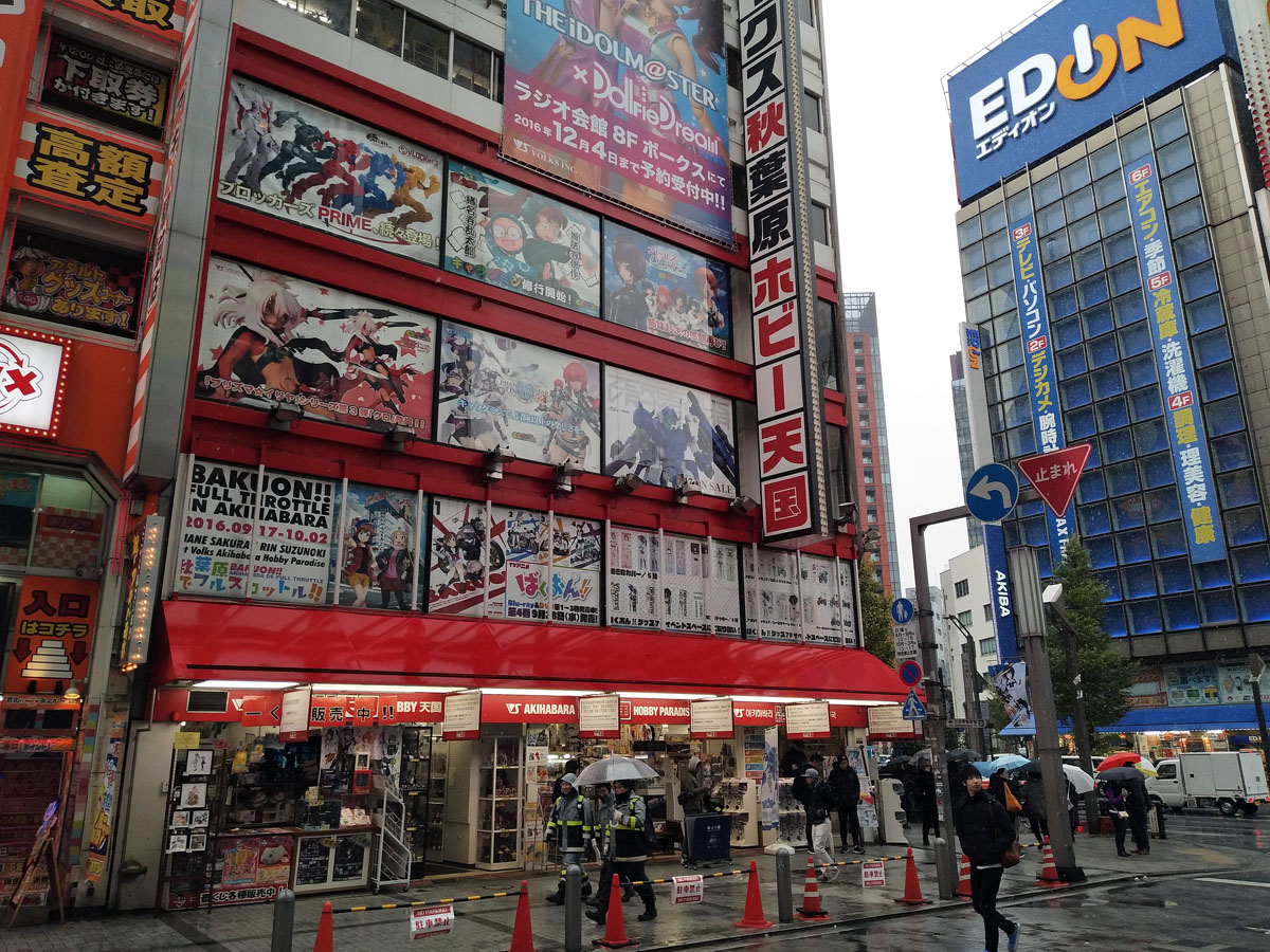 王老湿西安,王老湿直播玩的什么游戏