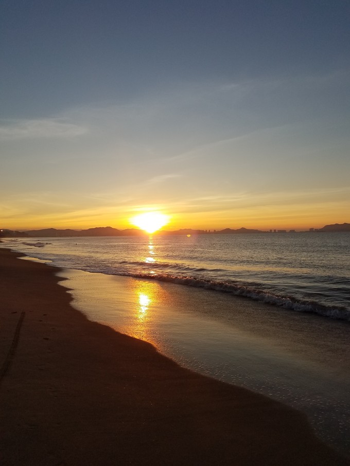 海南三亚雾霾,三亚雾霾