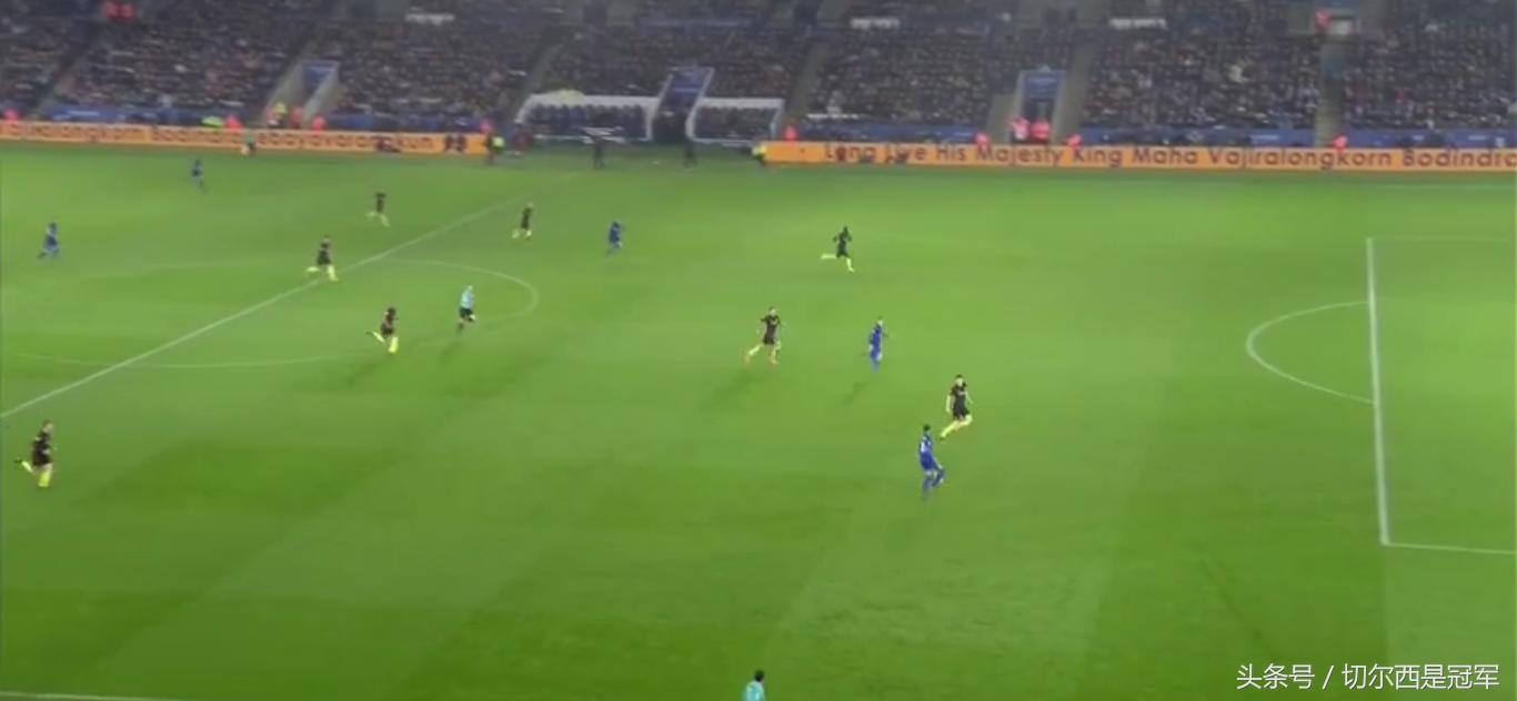 瓜迪奥拉在曼城买了哪些后卫,瓜迪奥拉在曼城买的后卫